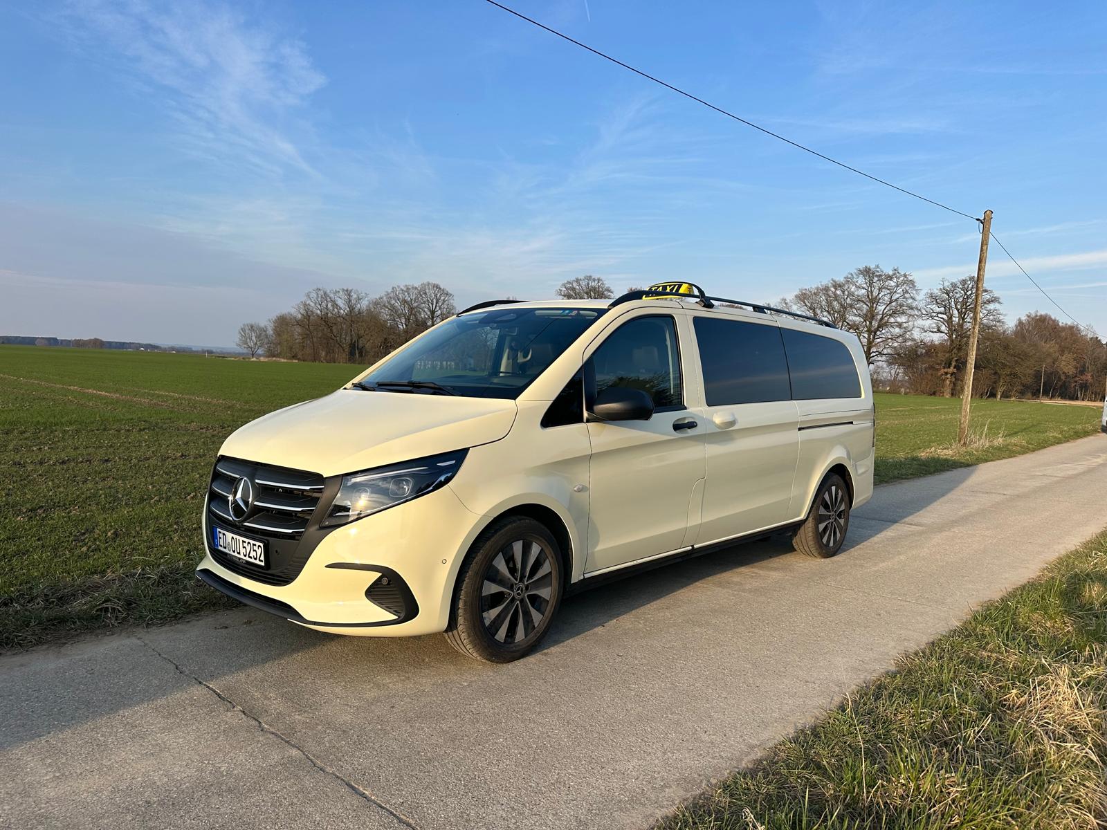 Class Taxi Erding Großraumtaxi Mercedes Vito
